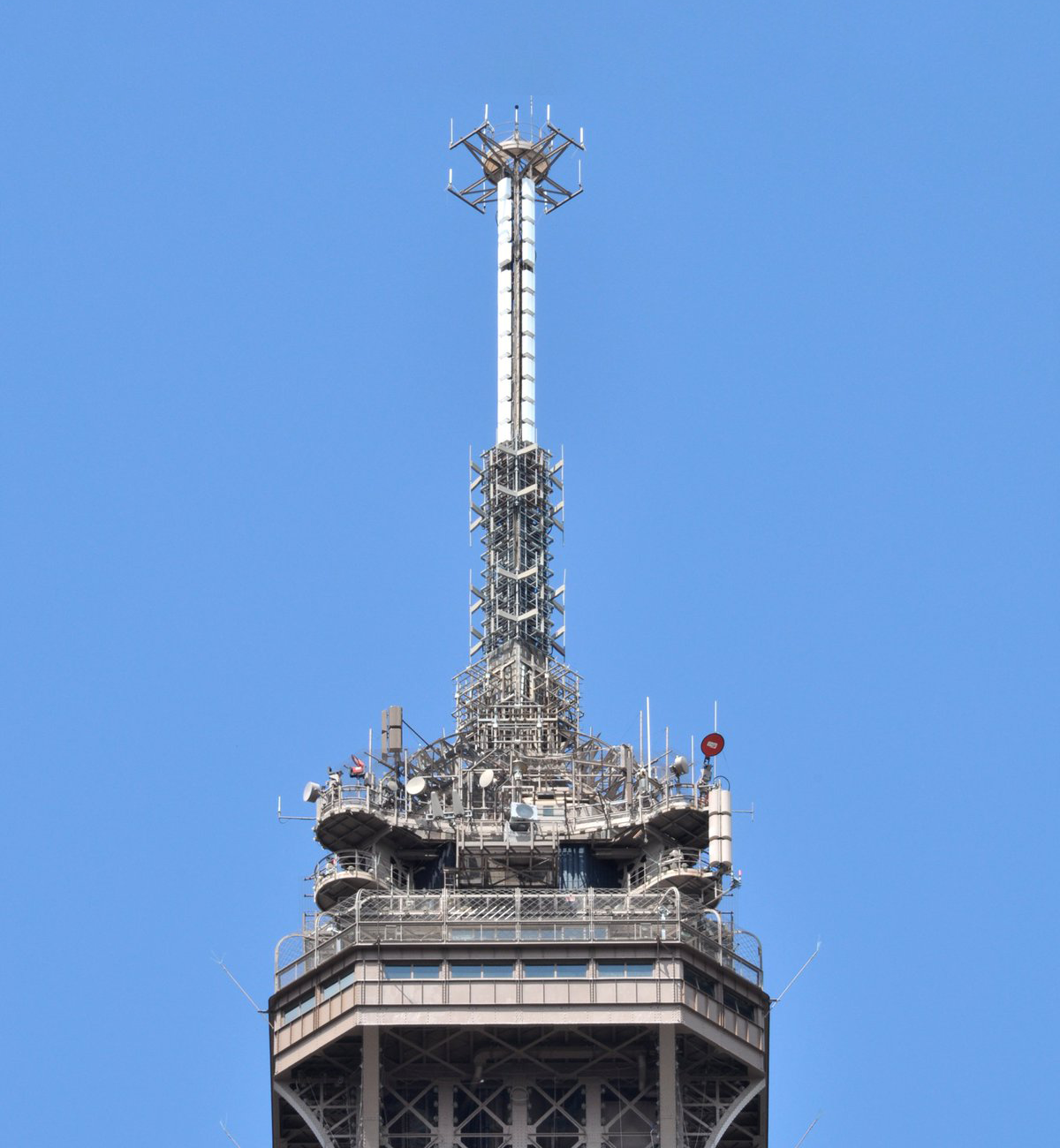 Antennas on the top of the Eiffel tower